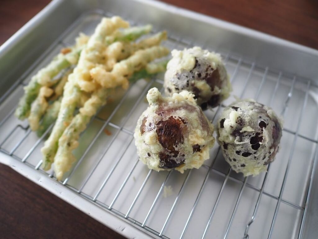 recipe: fig tempura /薄衣 イチジクの天ぷらのレシピ いんげん