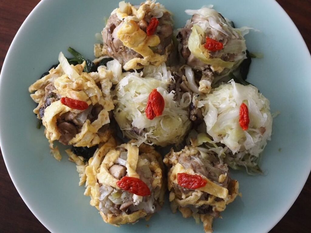 So Pretty & Delicious & Easy! Skinless Moist Shumai (Siew mai)/ 皮いらずのシュウマイ