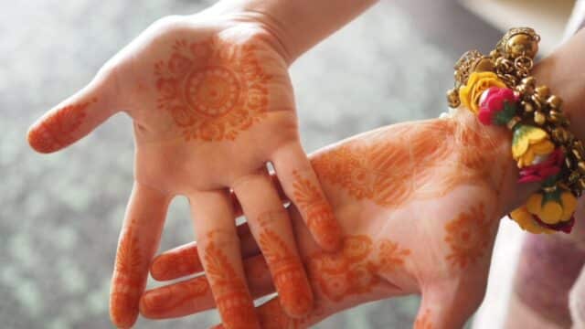 Hindu wedding, Mehendi