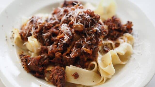 Special! Meat Sauce in Oven- with Homemade Dried Tomatoes, 大人のパスタ：オーブン仕立てのミートソース