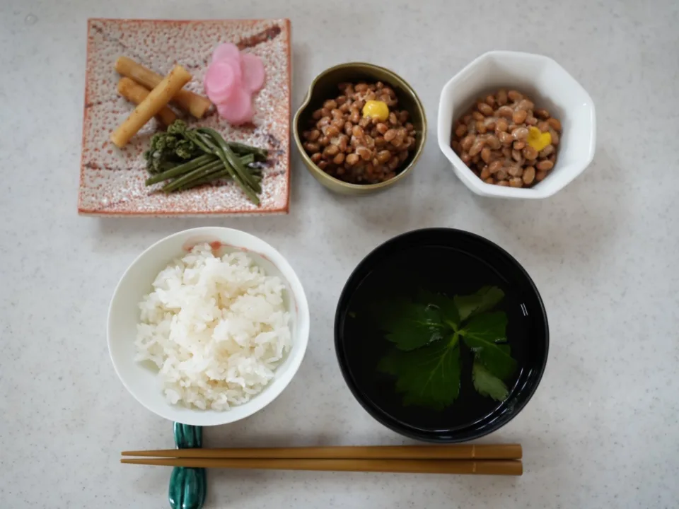 Tsukemono breakfast